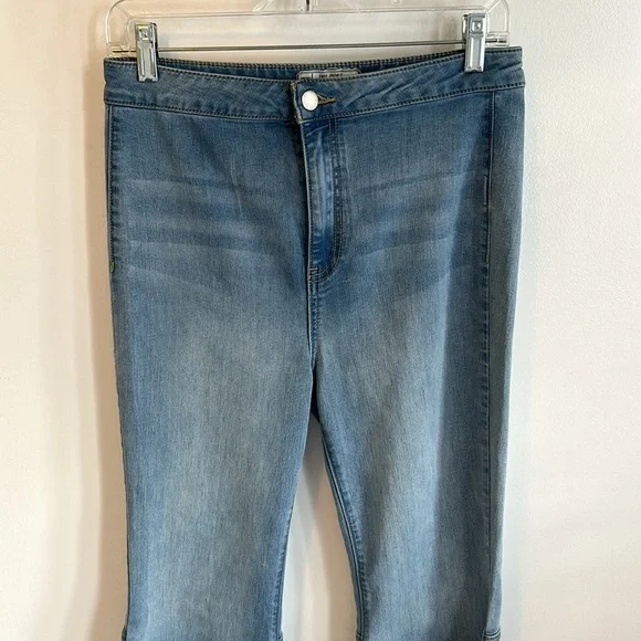 Free People Just Float On Flare Jeans - Picture 5 of 8